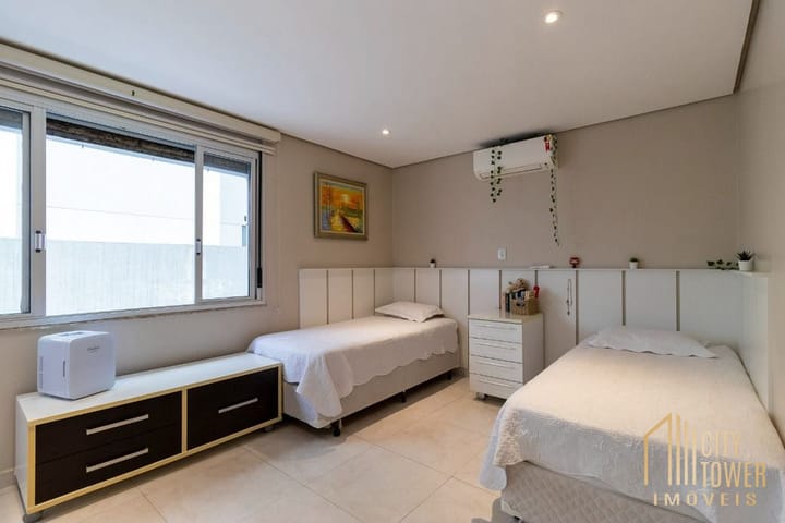 Apartamento à venda com 3 quartos, 224m² - Foto 32