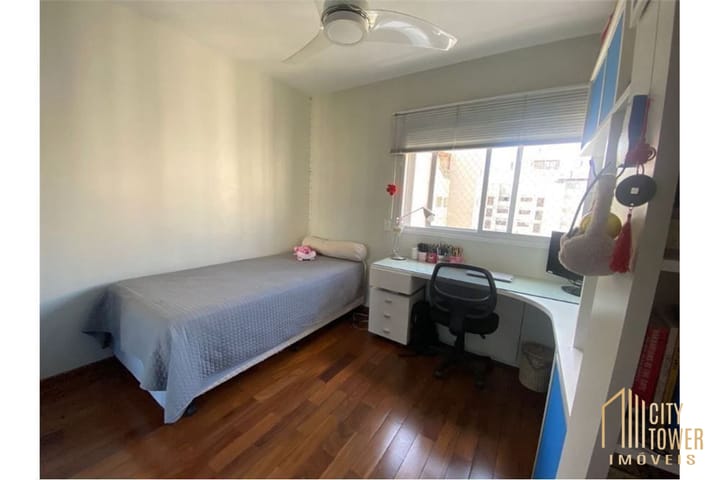 Apartamento à venda com 3 quartos, 200m² - Foto 29