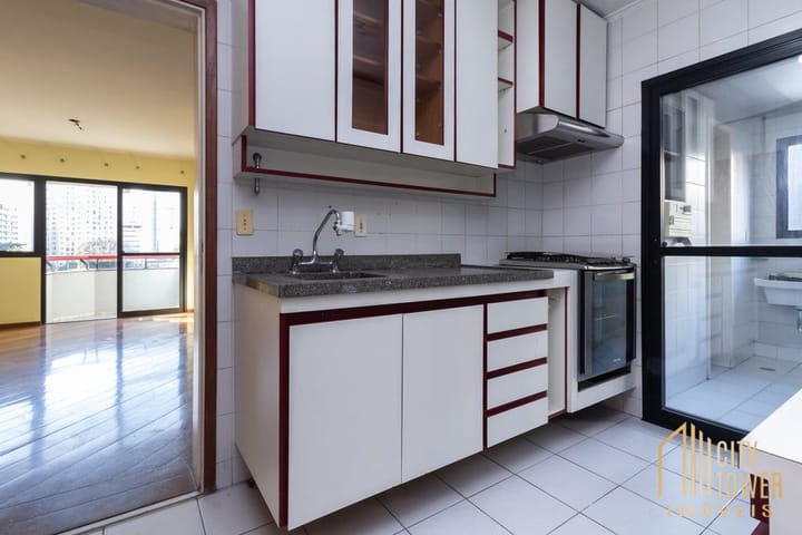 Apartamento à venda com 3 quartos, 81m² - Foto 15