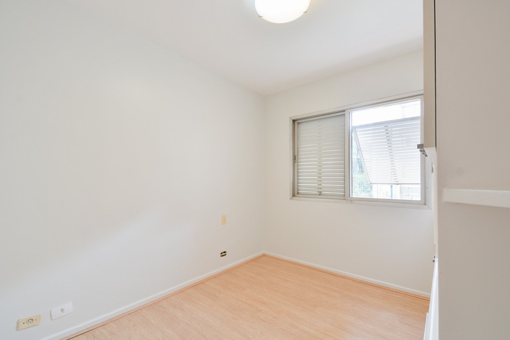 Apartamento à venda com 3 quartos, 97m² - Foto 15