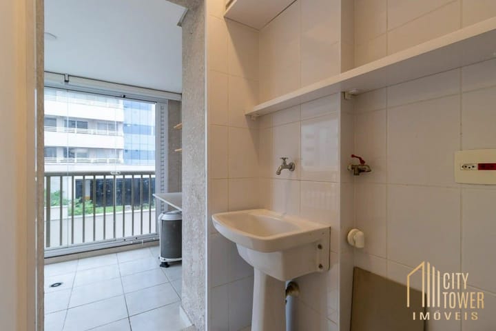 Apartamento à venda com 1 quarto, 41m² - Foto 23