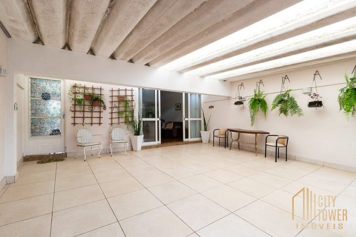 Casa à venda com 4 quartos, 200m² - Foto 19