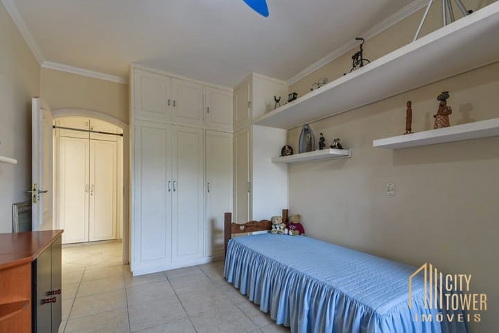 Casa à venda com 3 quartos, 190m² - Foto 14