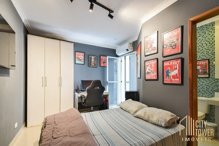 Casa à venda com 4 quartos, 214m² - Foto 55