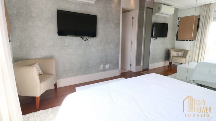 Apartamento à venda com 3 quartos, 146m² - Foto 56