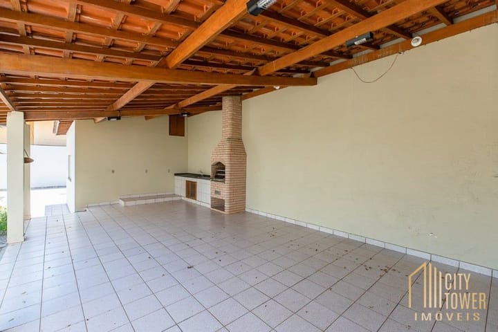 Casa à venda com 4 quartos, 332m² - Foto 28