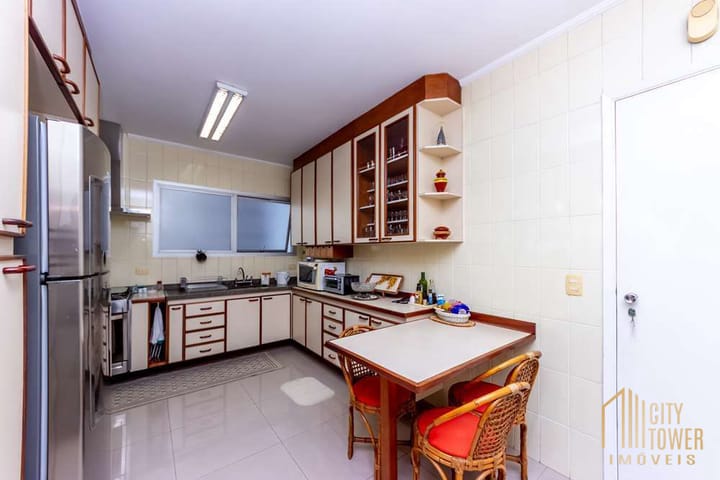 Apartamento à venda com 4 quartos, 140m² - Foto 23