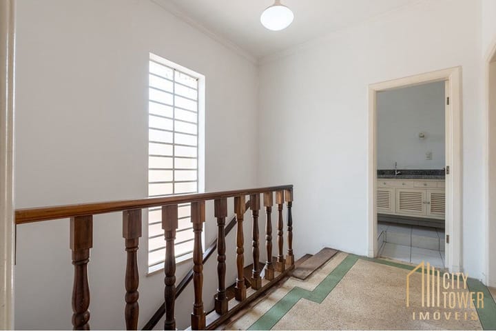 Casa à venda com 3 quartos, 200m² - Foto 3