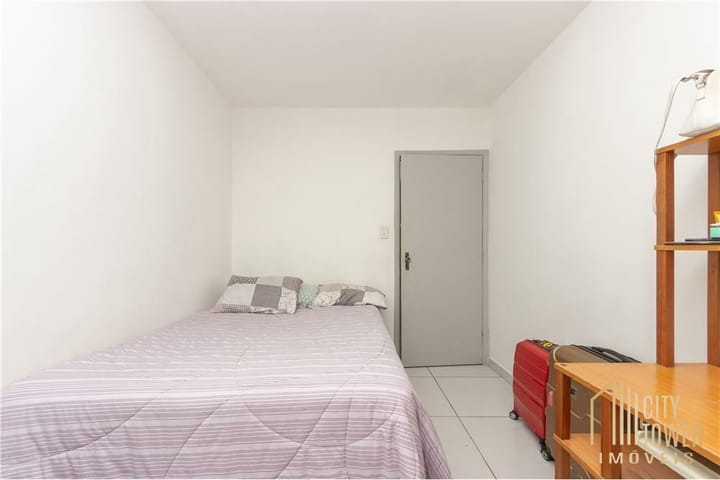 Apartamento à venda com 2 quartos, 70m² - Foto 14