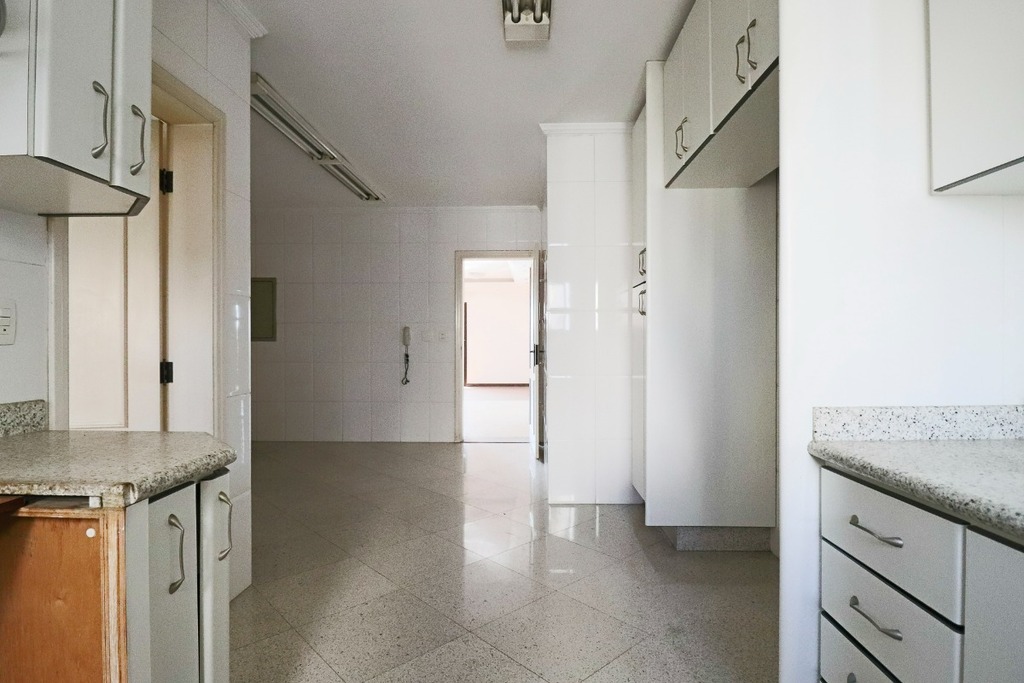 Apartamento à venda com 3 quartos, 153m² - Foto 50