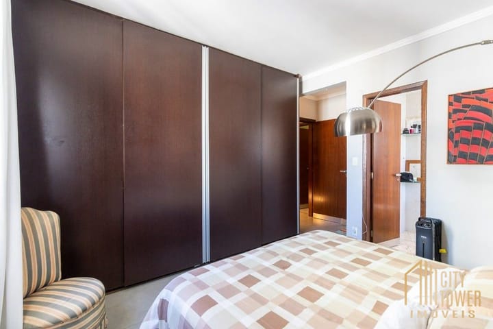 Apartamento à venda com 3 quartos, 142m² - Foto 6