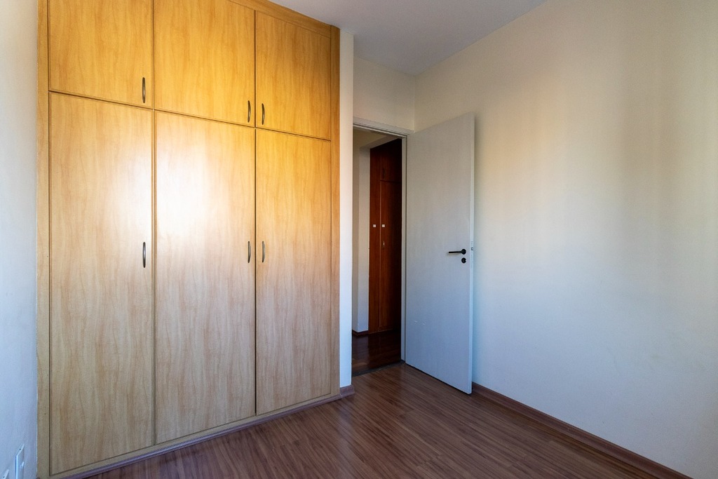 Apartamento à venda com 2 quartos, 57m² - Foto 16