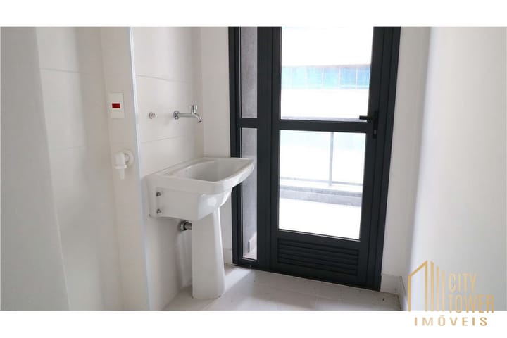 Apartamento à venda com 2 quartos, 111m² - Foto 8