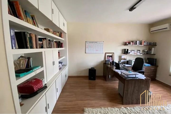 Casa à venda com 5 quartos, 229m² - Foto 30