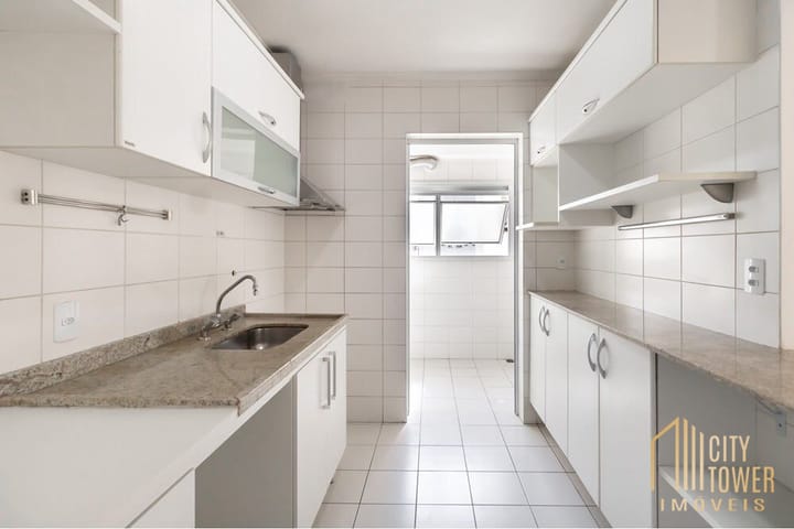 Apartamento à venda com 3 quartos, 79m² - Foto 3