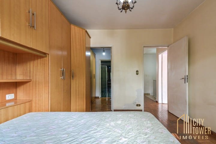 Casa à venda com 4 quartos, 242m² - Foto 13