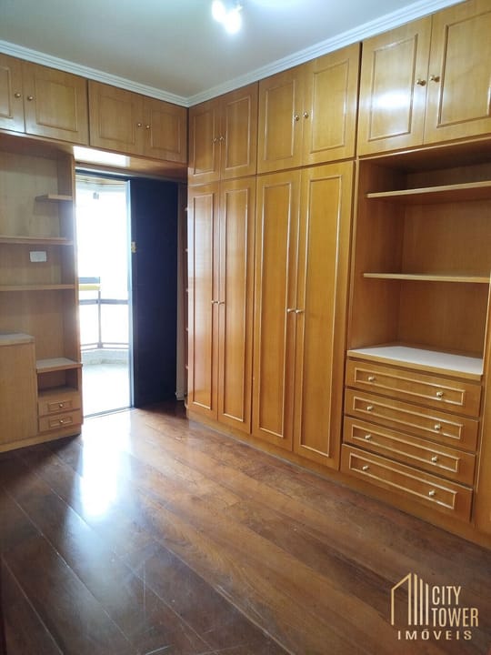 Apartamento à venda com 4 quartos, 176m² - Foto 27