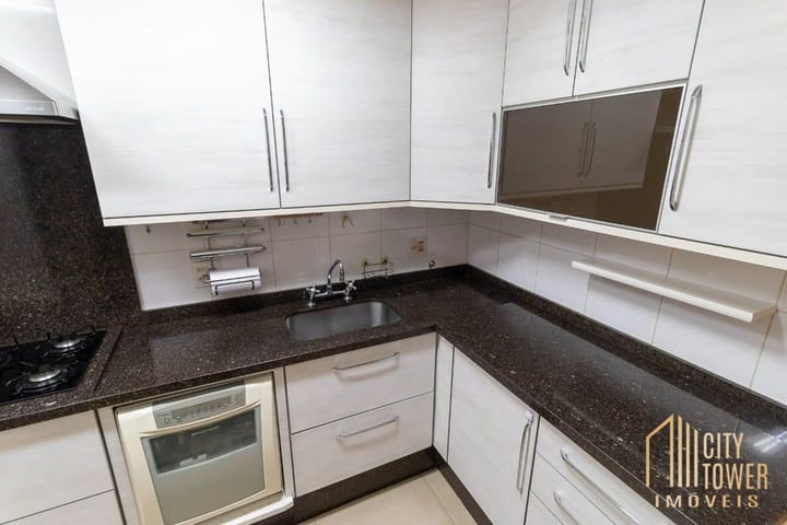 Apartamento à venda com 2 quartos, 80m² - Foto 9