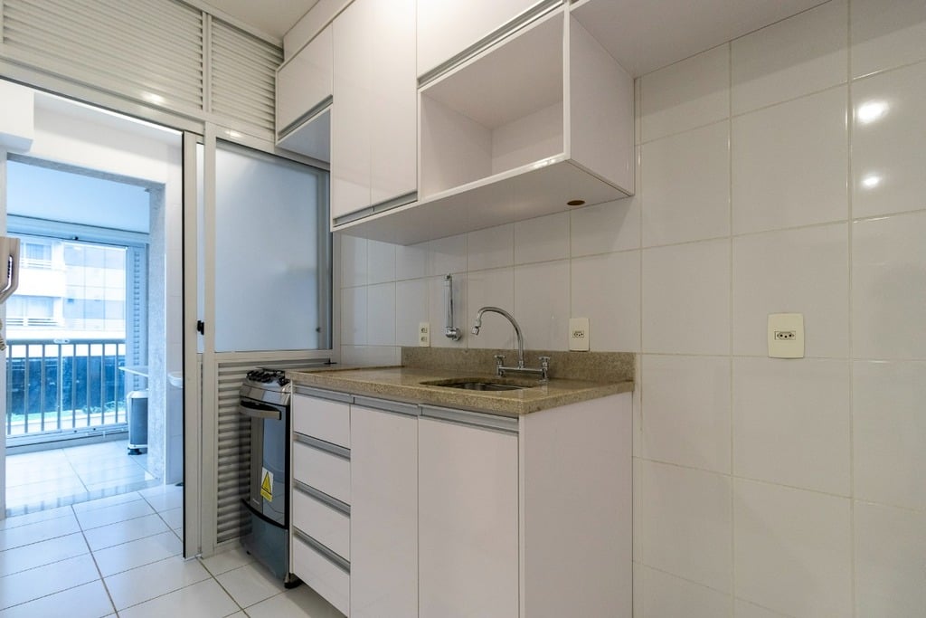 Apartamento à venda com 1 quarto, 41m² - Foto 25