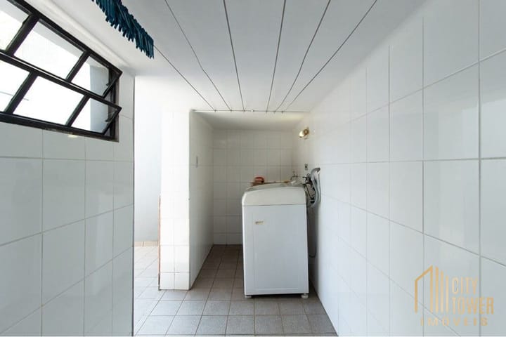 Casa à venda com 3 quartos, 191m² - Foto 7