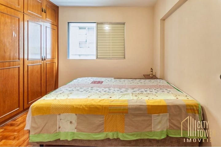 Apartamento à venda com 3 quartos, 125m² - Foto 2