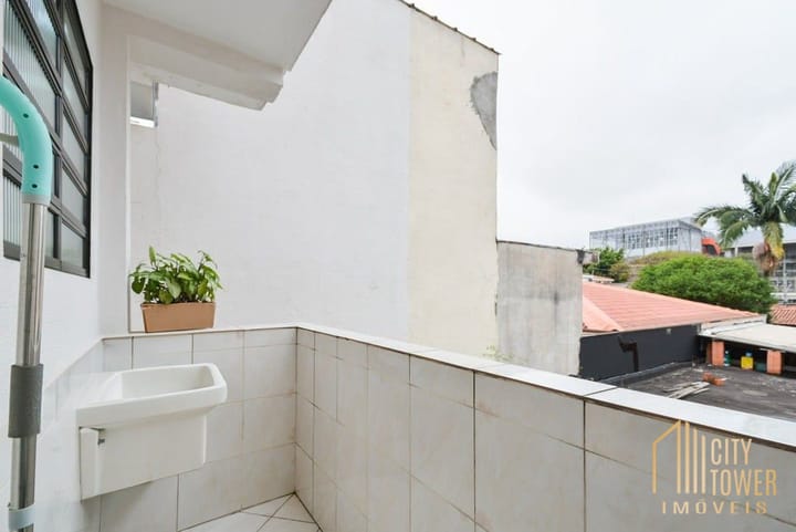 Casa à venda com 3 quartos, 244m² - Foto 29