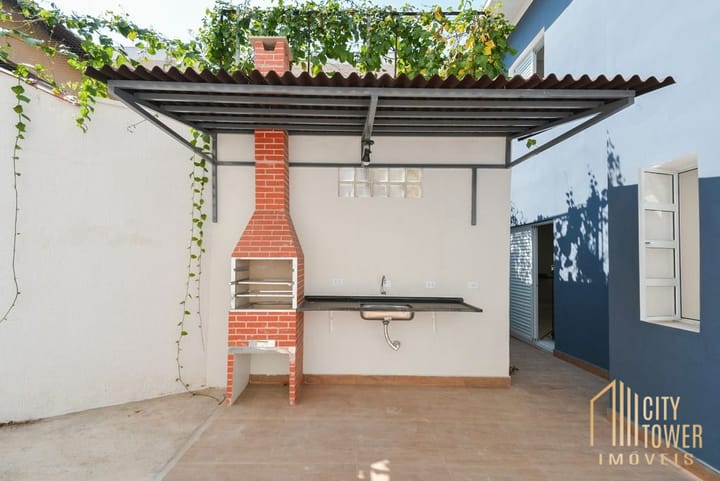 Casa à venda com 2 quartos, 126m² - Foto 4