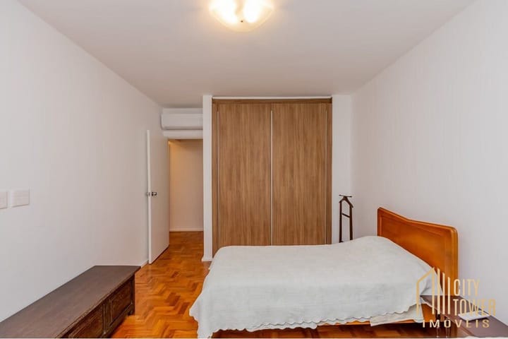 Apartamento à venda com 4 quartos, 223m² - Foto 29