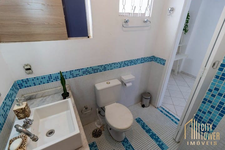 Apartamento à venda com 3 quartos, 120m² - Foto 2