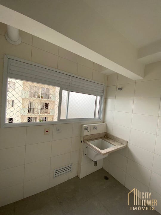 Apartamento à venda com 3 quartos, 124m² - Foto 9