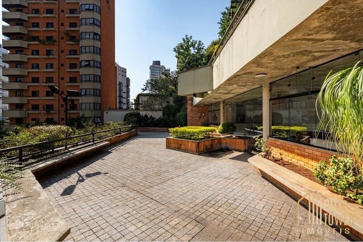 Apartamento à venda com 4 quartos, 200m² - Foto 17