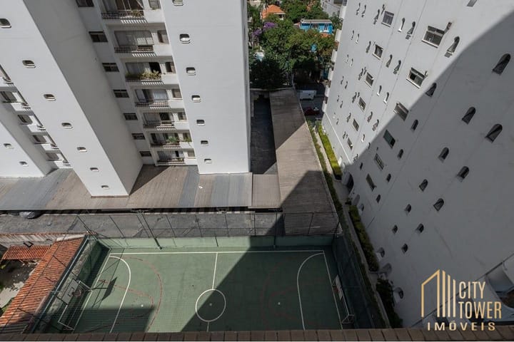 Apartamento à venda com 3 quartos, 172m² - Foto 10