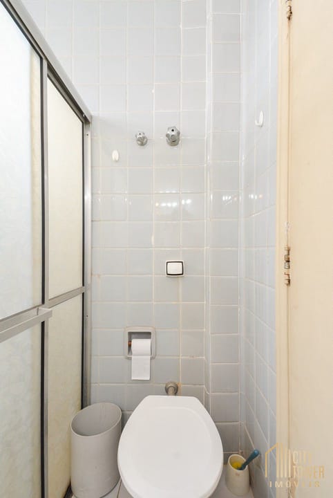 Apartamento à venda com 3 quartos, 239m² - Foto 8