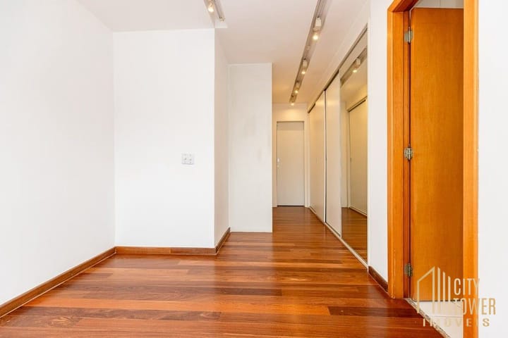 Apartamento à venda com 3 quartos, 190m² - Foto 47