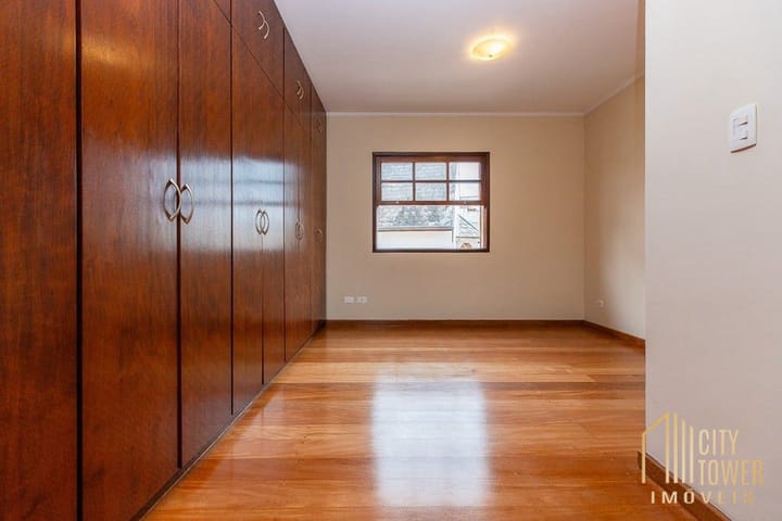 Casa à venda com 3 quartos, 220m² - Foto 13