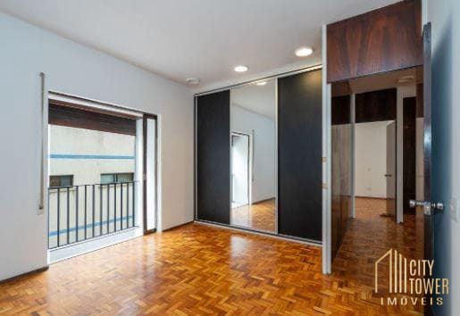 Apartamento à venda com 3 quartos, 200m² - Foto 13