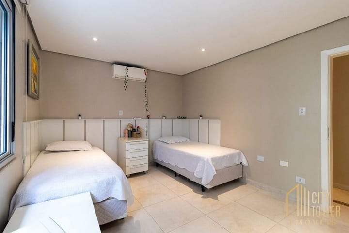 Apartamento à venda com 3 quartos, 224m² - Foto 34