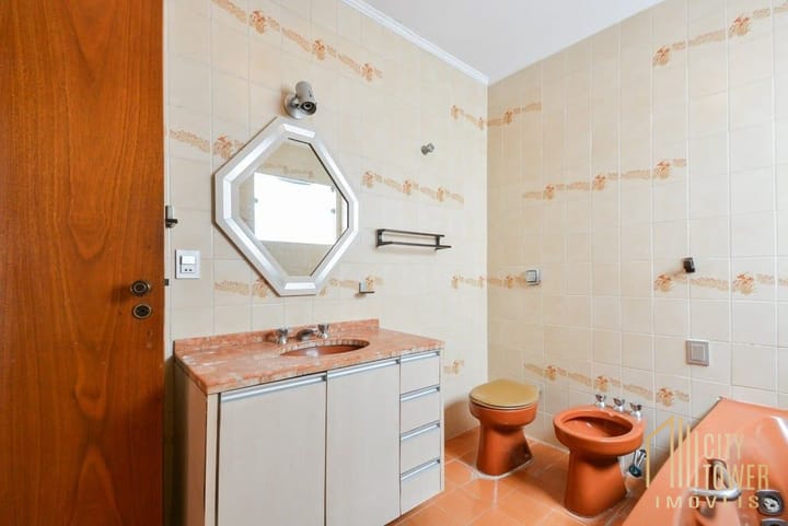 Casa à venda com 4 quartos, 331m² - Foto 20