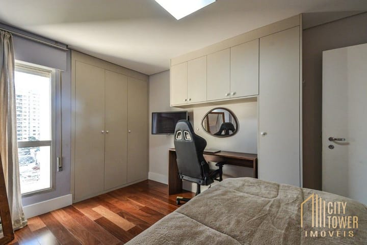 Apartamento à venda com 4 quartos, 183m² - Foto 5