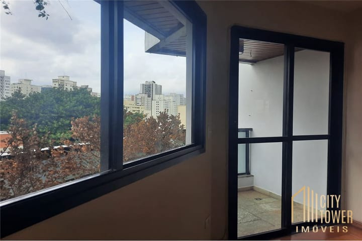 Apartamento à venda com 3 quartos, 96m² - Foto 9