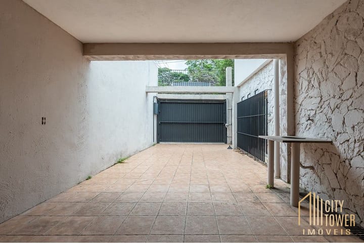 Casa à venda com 3 quartos, 250m² - Foto 14