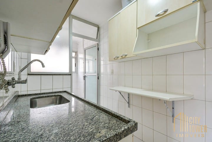 Apartamento à venda com 2 quartos, 65m² - Foto 14