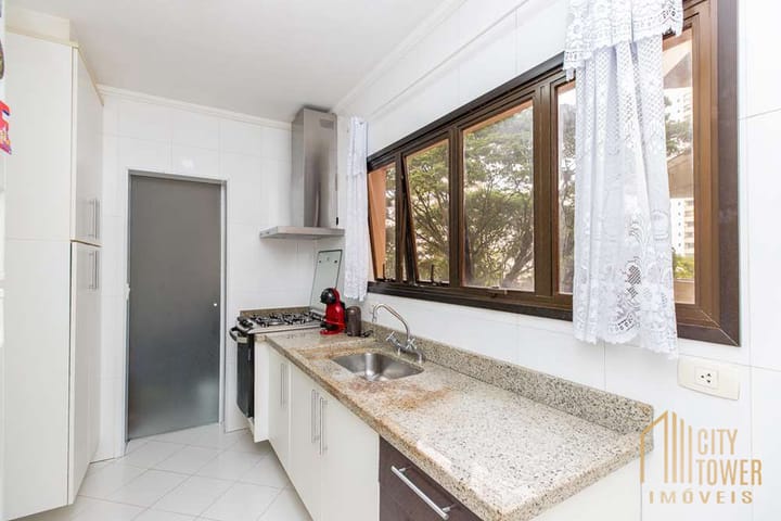 Apartamento à venda com 2 quartos, 110m² - Foto 40