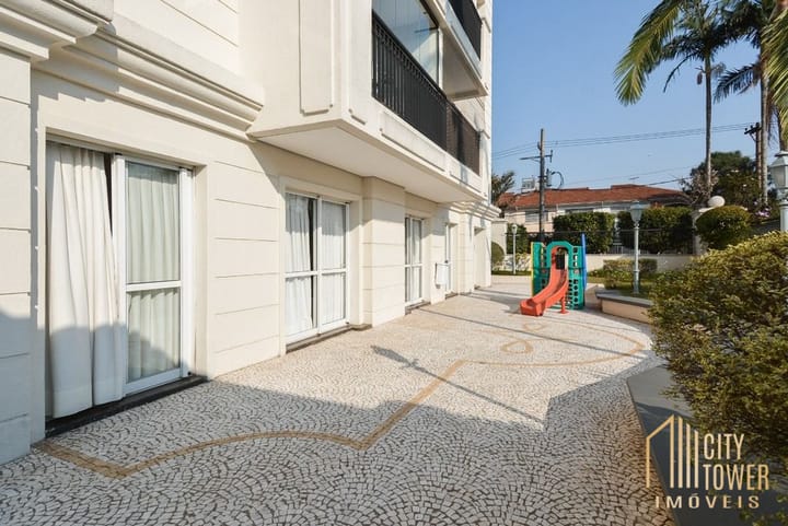 Apartamento à venda com 3 quartos, 202m² - Foto 11