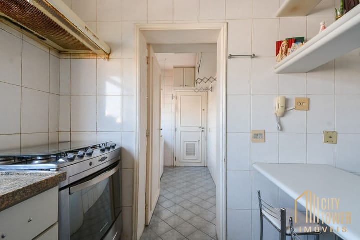 Apartamento à venda com 3 quartos, 209m² - Foto 47