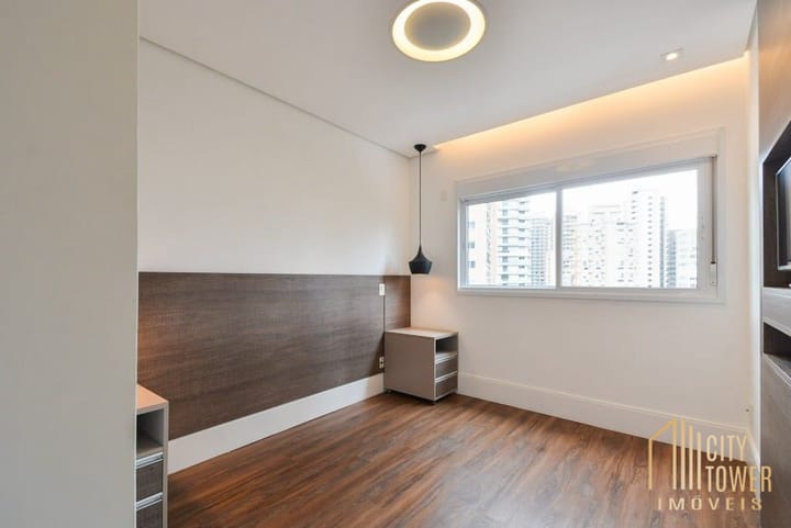 Apartamento à venda com 3 quartos, 157m² - Foto 15