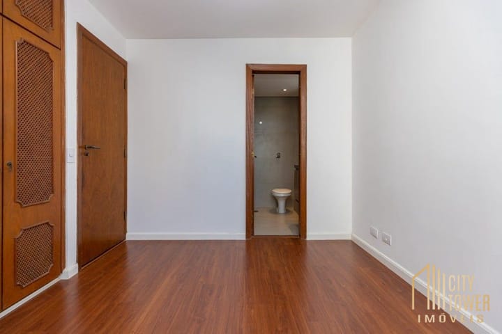 Apartamento à venda com 4 quartos, 289m² - Foto 6