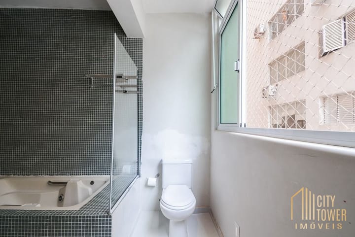 Apartamento à venda com 3 quartos, 124m² - Foto 10