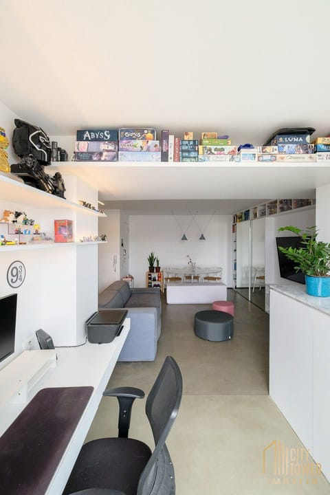 Apartamento à venda com 2 quartos, 62m² - Foto 47