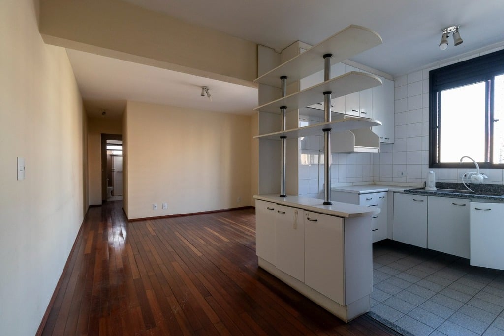 Apartamento à venda com 2 quartos, 57m² - Foto 26